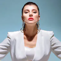 YULIYA ROZNEN